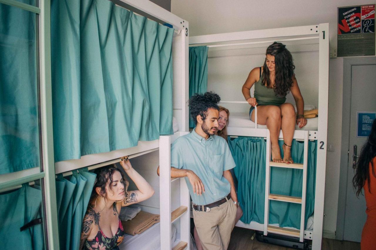 Black Swan Hostel Barcelona Luaran gambar